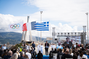 Ολυμπιακή Φλόγα «Παρίσι 2024» στην Γέφυρα Ρίου-Αντιρρίου.