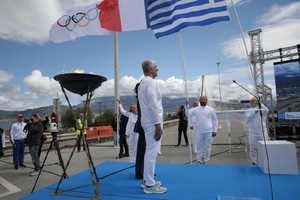 Ολυμπιακή Φλόγα «Παρίσι 2024» στην Γέφυρα Ρίου-Αντιρρίου.