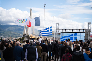 Ολυμπιακή Φλόγα «Παρίσι 2024» στην Γέφυρα Ρίου-Αντιρρίου.